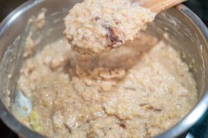 porridge-mit-haferflocken-bulgur