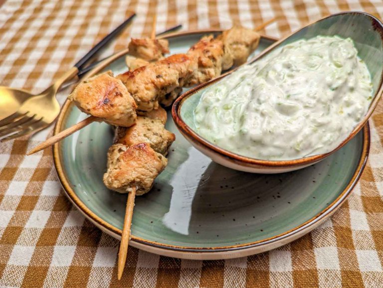 Tzatziki - das original Griechische Grundrezept | Bulgur Kitchen