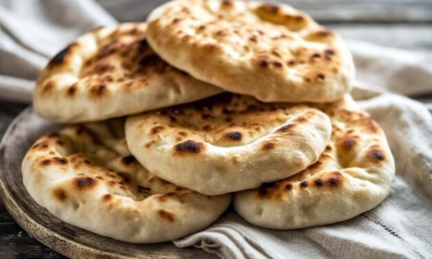 Das ultimative Rezept für hausgemachtes griechisches Pita Brot: Einfach & Lecker